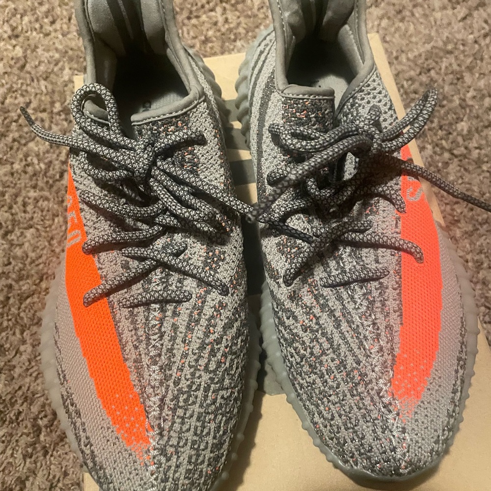 SOLD: Yeezys Boost 350